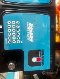 Batteria uranio 850a agm 12 volt 95ah