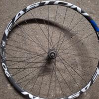 RUOTA BICI 27,5 MTB COMPLETA CERCHIO RAGGI 