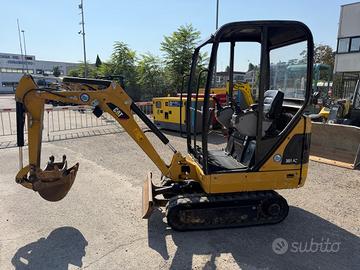 MINIESCAVATORE CAT 301.4 C
