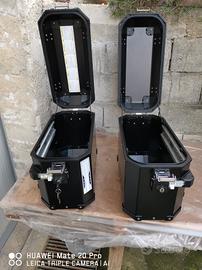 Coppia di valigie givi trekker Outback  37 / 37 