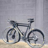 bici da corsa carbonio