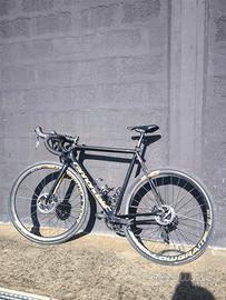 bici da corsa carbonio