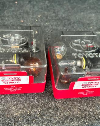 Kit lampadine originali HIR2 Toyota nuovi