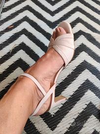 Sandali beige