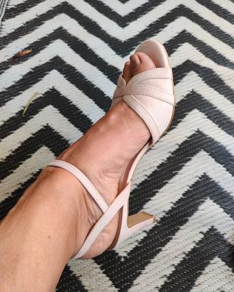 Sandali beige