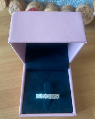 Anello fede , chiara ferragni
