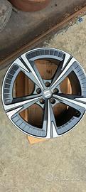 cerchi in lega originali Seat Ateca FR. 