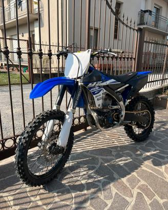 Yamaha yzf 250