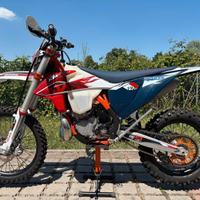 KTM 250 EXC SIX DAYS - 2023