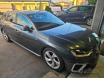 AUDI A4 Avant 30 TDI/136 CV S tronic S line edit