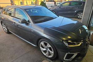 AUDI A4 Avant 30 TDI/136 CV S tronic S line edit