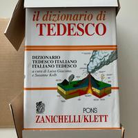 Il dizionario di tedesco con custodia