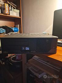 Computer fissi Fujitsu Siemens Prezzo Trattabile