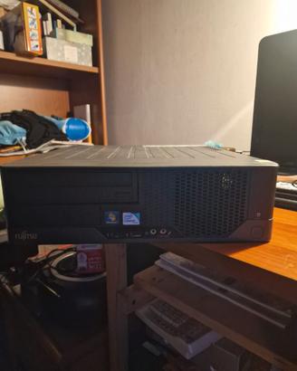 Computer fissi Fujitsu Siemens Prezzo Trattabile