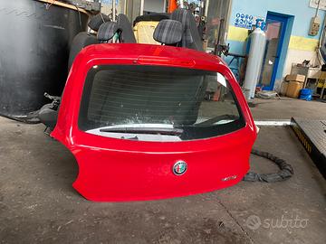 Alfa romeo mito portellone