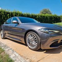 Alfa Giulia 2.2 AT8 Q2
