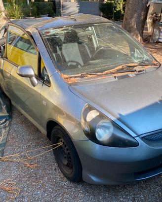 Honda Jazz meccahina funzionante-danno carrozzeria