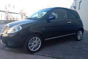 Lancia Ypsilon 1.2 Oro Giallo