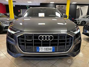 AUDI Q8 50 TDI quattro TETTO IVA DETRAIBILE!!!