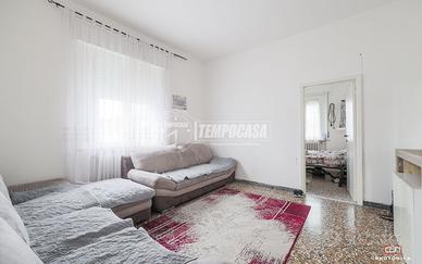 VILLA QUADRIFAMILIARE IN ZONA SERVITA
