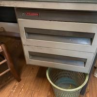 Scrivania armadio ufficio vintage pragma