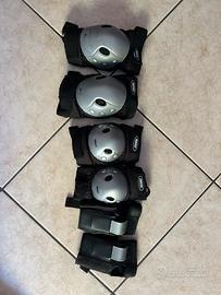 set completo di protezioni roces