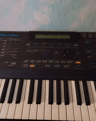 Tastiera elettronica Roland-E70
