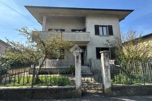 BIFAMILIARE A PALAZZOLO SULL'OGLIO