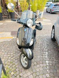 Vespa 150 lx