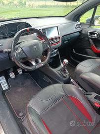 Peugeot 208 gti