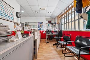 Struttura Commerciale a Milano 3 locali