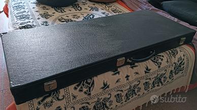 custodia rigida per basso elettrico 