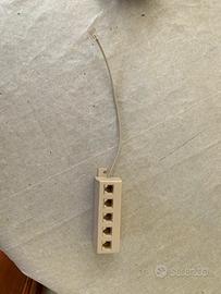 Sdoppiatore telefonico a 5 vie