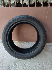 Continental copertoni 235/45/R18