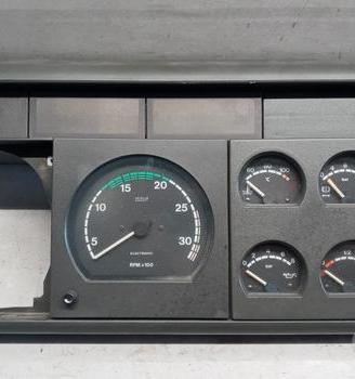 Quadro strumenti iveco eurotech usato
