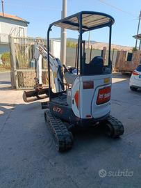 Bobcat E17