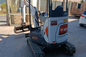 Bobcat E17