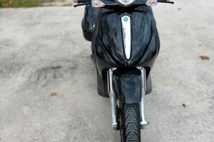 Beverly 500 compreso passaggio