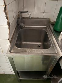 Lavelli professionali a pozzetto zanussi