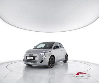 FIAT 500 1.0 hybrid Icon
