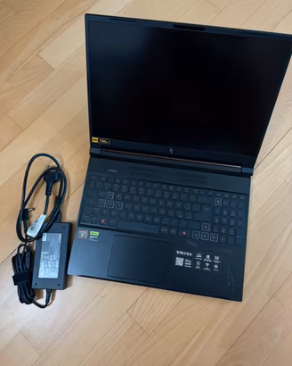 Acer Nitro V 16 AI - Ryzen 7 RTX 8GB 32GB RAM 1TB