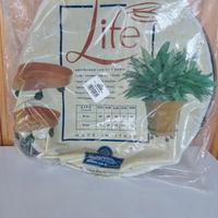 Sotto vaso Life marrone nuovo con rotelle .