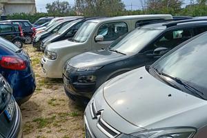 BLOCCHI DI AUTO-(MIN 5)-PER OPERATORI DEL SETTORE