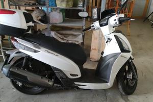Kymco People 300 Gti