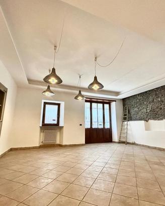 Locale commerciale a Aosta