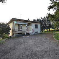 CASA INDIPENDENTE A FELINO