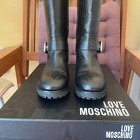 Stivali Moschino n 36 nuovi