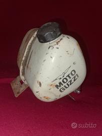 Tanica da benzina moto guzzi da collezione 