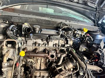 Motore codice F6JA. Ford Fiesta 1.4.