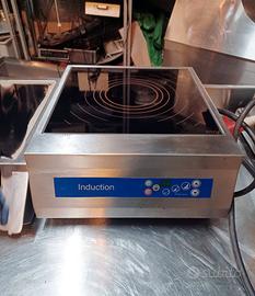 Piano Cottura a Induzione in Vetrociramica